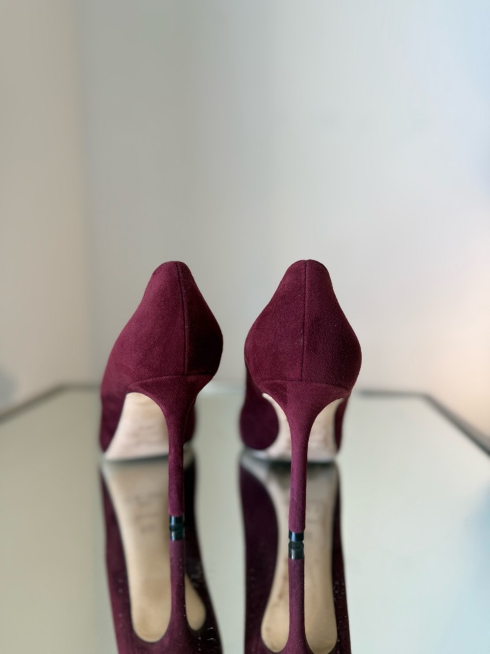 Like new Choo 85mm Romy pointed-toe suede pumps $850 39.5 - Picture 6 of 11